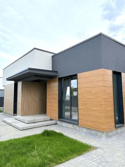 Casă cu 4 camere în Dumbrăveni