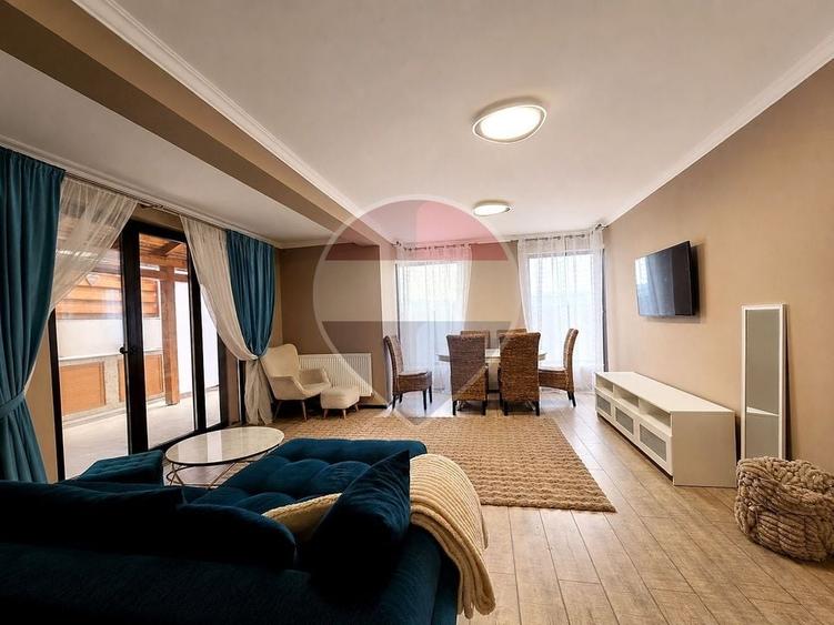Casă individuală cu 5 camere cu Teren 338 Mp în Florești