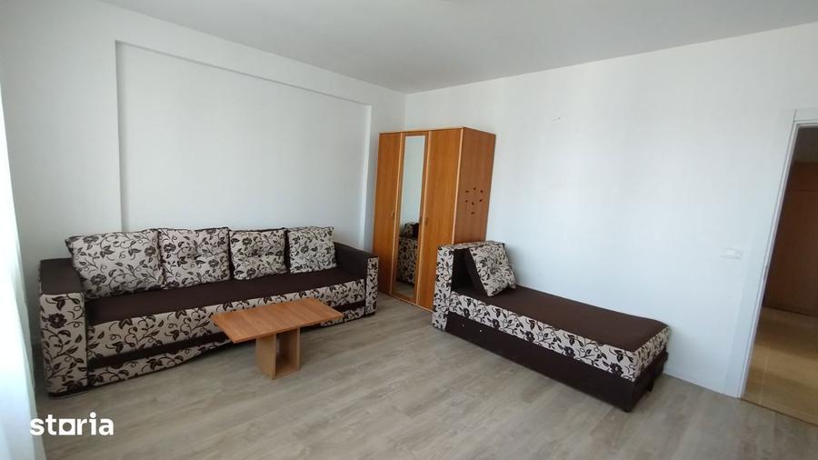 Garsonieră decomandată în Central