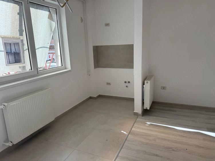 Apartament cu 2 camere semidecomandat în Roșu