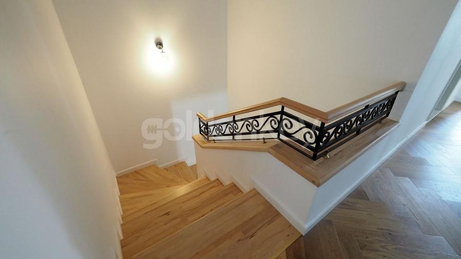 Duplex cu 4 camere cu Canalizare în Iancu Nicolae