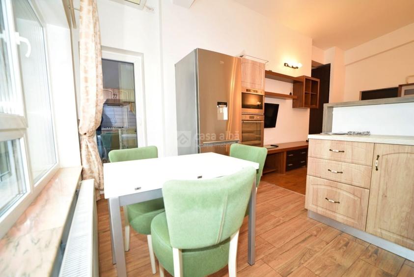 Apartament cu 3 camere decomandat, mobilat în Păcurari