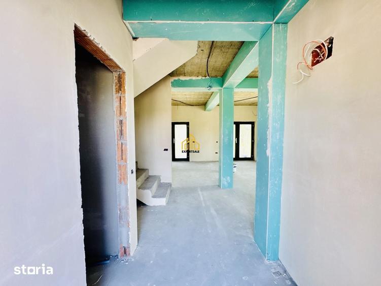 Casă cu 4 camere cu Teren 400 Mp în Clinceni