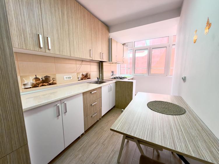 Apartament cu 2 camere semidecomandat, mobilat în Ștefan cel Mare