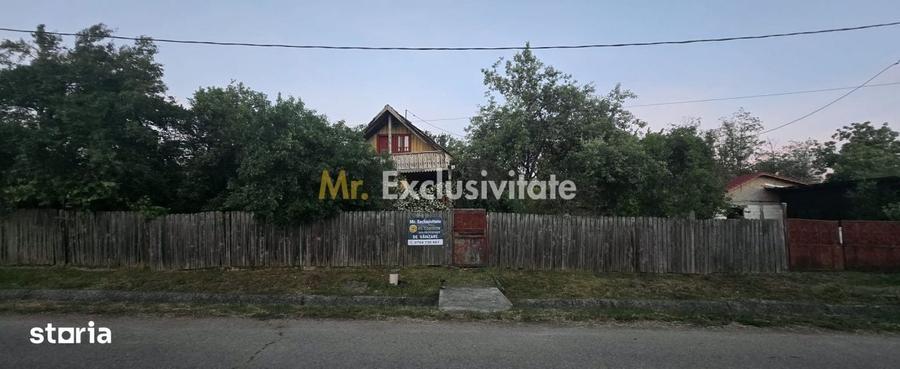 Casă cu 2 camere cu Teren 7769 Mp în Scoarța