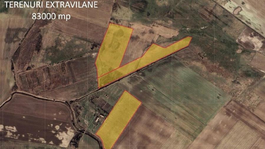 Teren agricol extravilan de 83000 mp, în Central