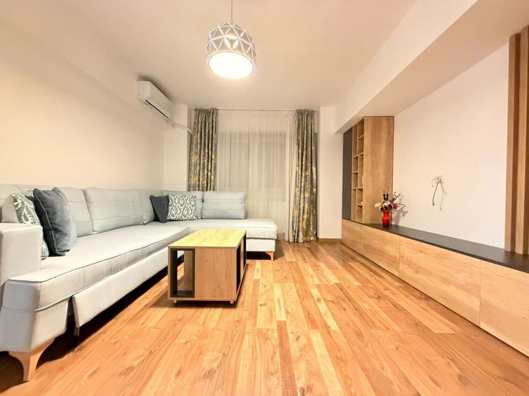 Apartament cu 3 camere semidecomandat, mobilat în Crângași