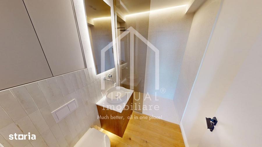 Apartament cu 3 camere decomandat în Cristian