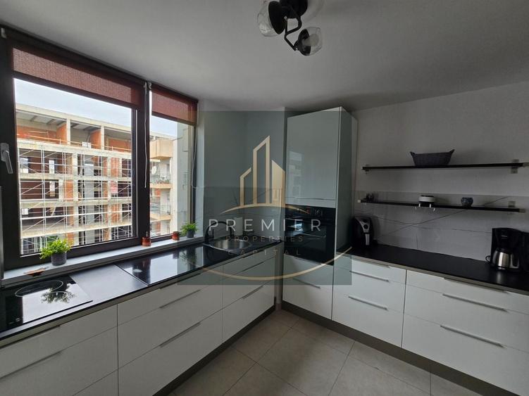 Apartament cu 4 camere decomandat în Herăstrău