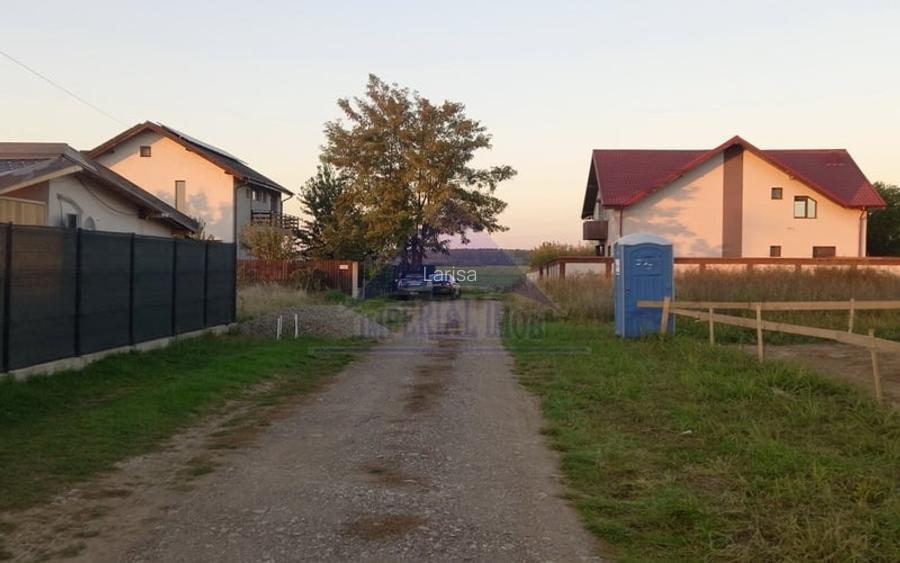 Teren 405 mp, deschidere 24 m, ideal investitie