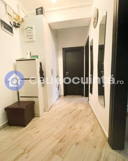 Apartament cu 2 camere decomandat, mobilat în Titan