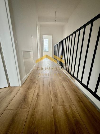 Duplex cu 4 camere cu Canalizare în Bucovăț (Remetea Mare)