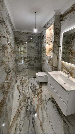 Apartament cu 3 camere decomandat în Aviației
