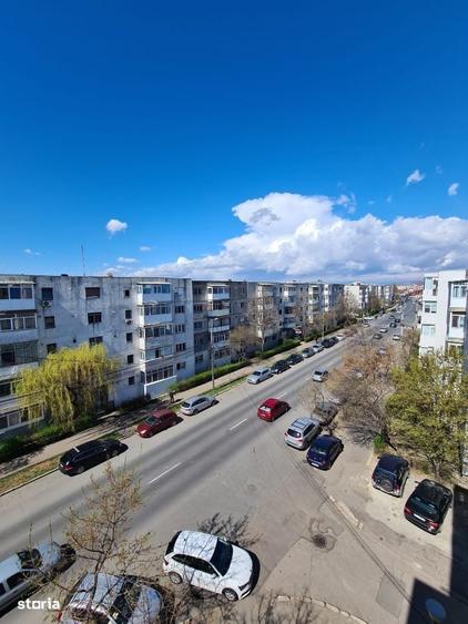 Apartament cu 2 camere decomandat în Broșteni