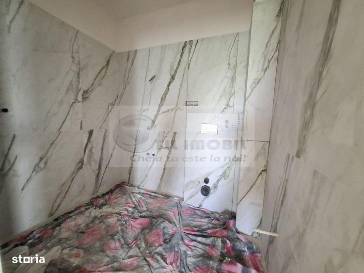 Apartament cu 3 camere decomandat în Galata
