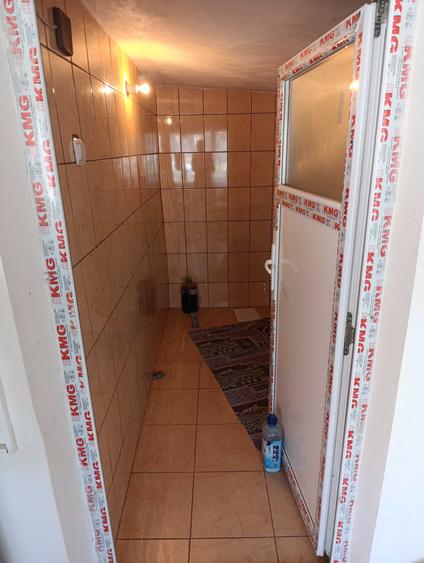 Casă cu 3 camere în Ștefănești