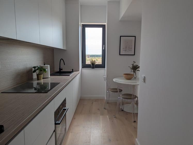 Apartament cu 2 camere semidecomandat, mobilat în Pipera