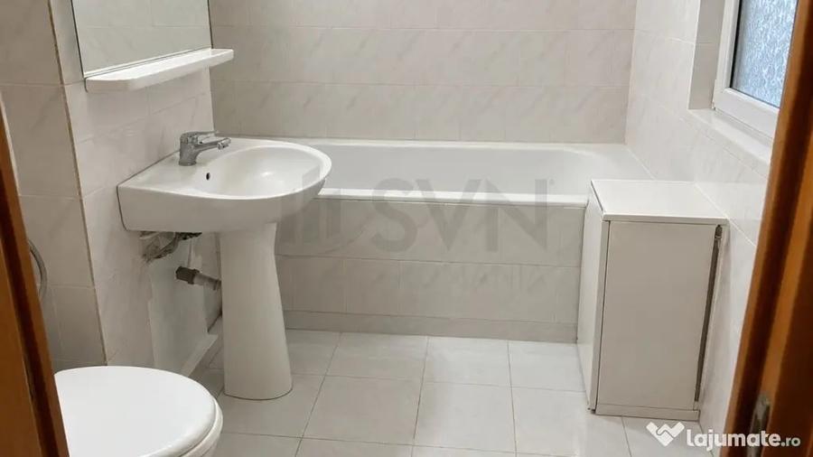 Apartament cu 3 camere decomandat în Lacul Tei