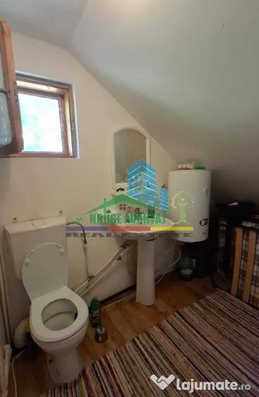Casă cu 5 camere cu Teren 4070 Mp în Soveja