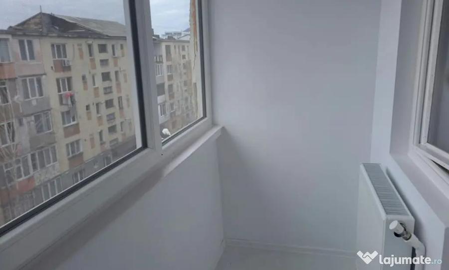 Apartament cu 2 camere semidecomandat în Hotvon