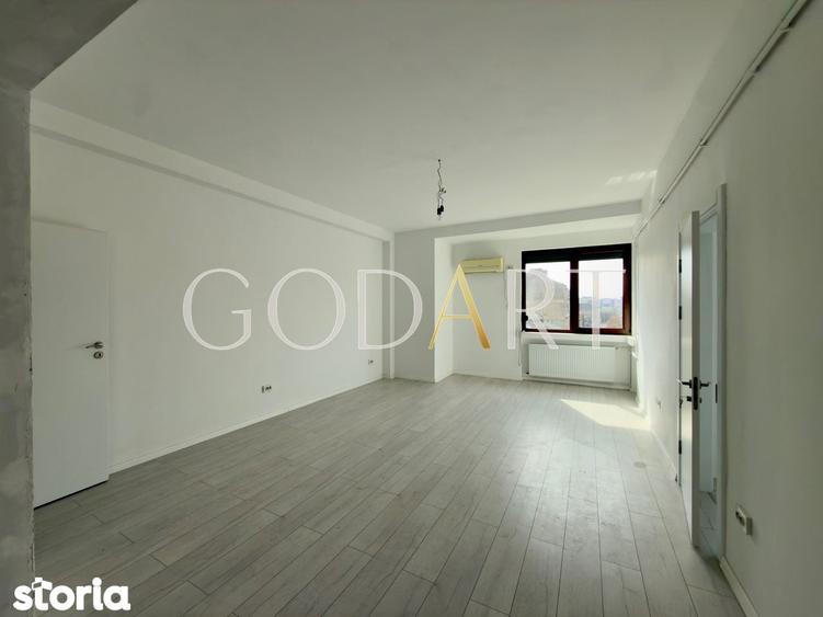 Apartament cu 6 camere în Moșilor