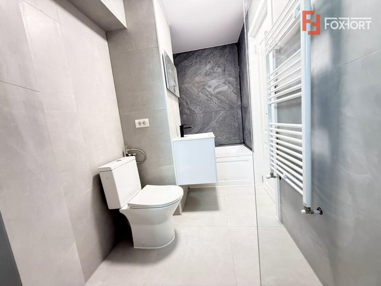 Apartament cu 4 camere decomandat în Șagului