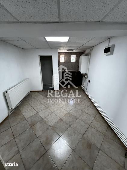 Spațiu comercial, de 110 mp, în Central