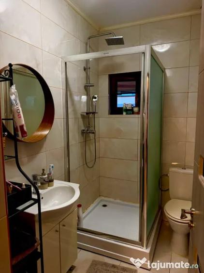 Casă cu 4 camere cu Teren 290 Mp în Lăpuș