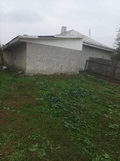 Casă cu 3 camere în Central