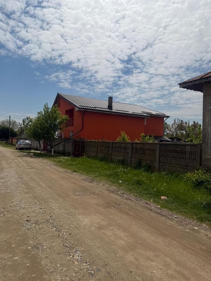 Spațiu comercial, în Coșoveni