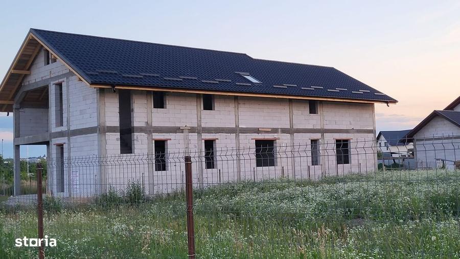 Casă cu 4 camere în Central