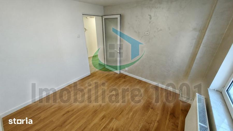 Apartament cu 3 camere semidecomandat în Gării