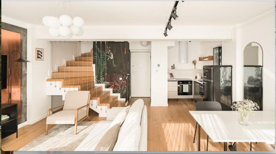 Apartament cu 3 camere decomandat, mobilat în Central
