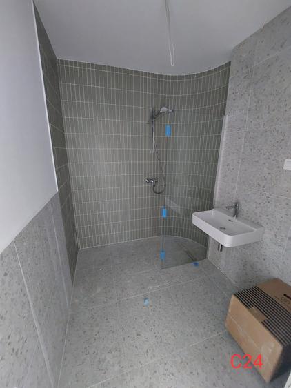 Apartament cu 2 camere decomandat în Sisești