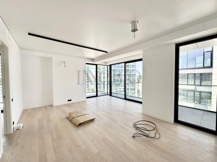 Apartament cu 3 camere în Barbu Văcărescu