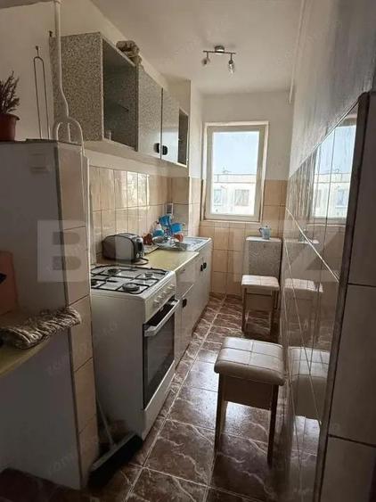 Apartament cu 2 camere semidecomandat, mobilat în Central