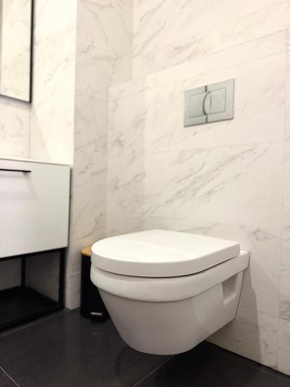 Apartament cu 2 camere semidecomandat în Victoriei