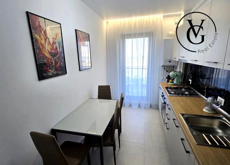 Apartament cu 3 camere decomandat, mobilat în Kamsas