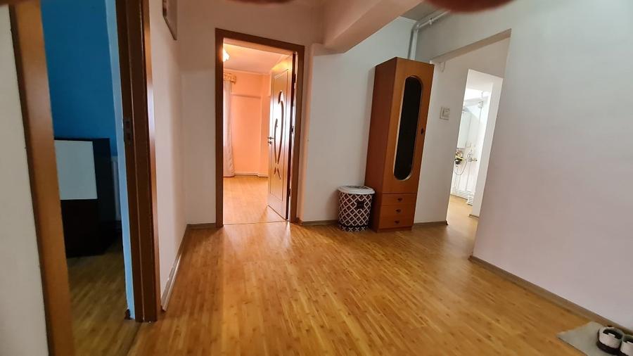 Apartament cu 2 camere decomandat, mobilat în Câmpineanca