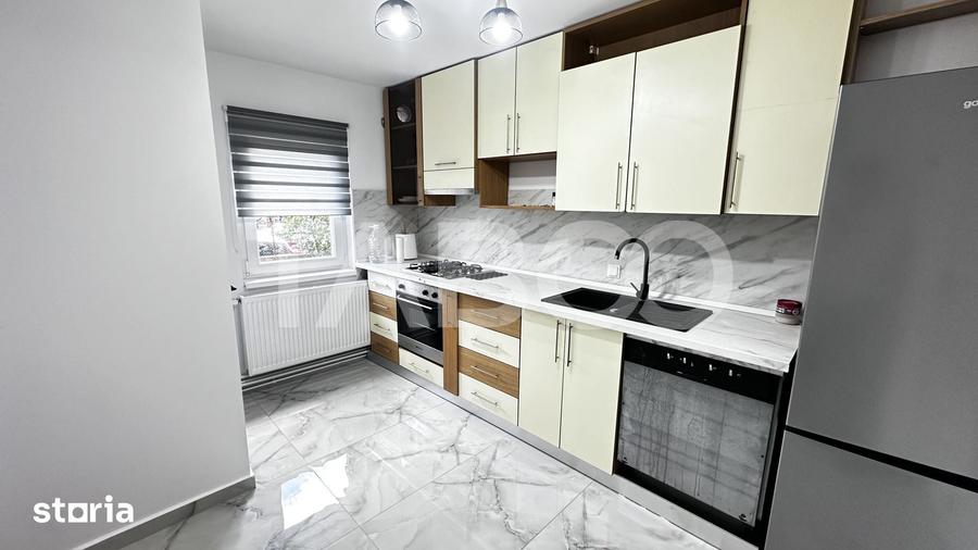 Apartament cu 3 camere decomandat în Ștrand