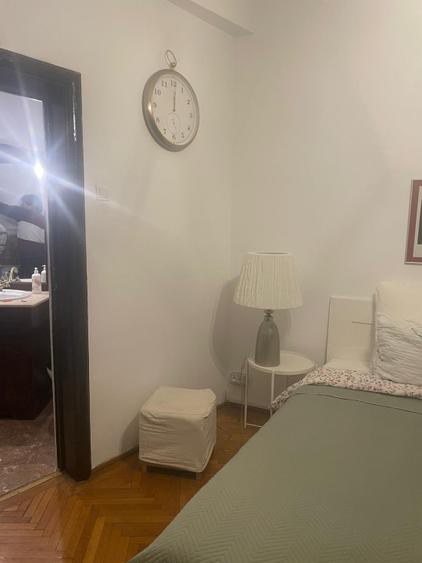 Garsonieră decomandată în Universitate
