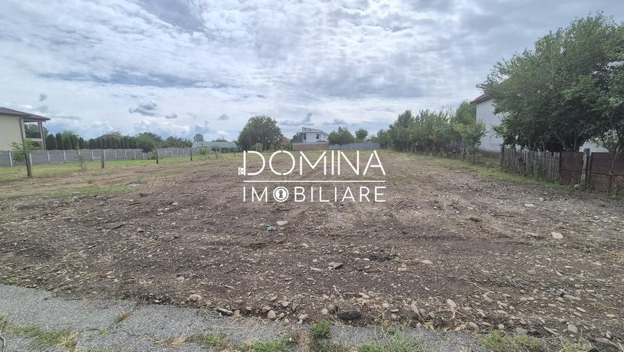 Teren Construcții intravilan de 2726 mp, în Nord-Vest