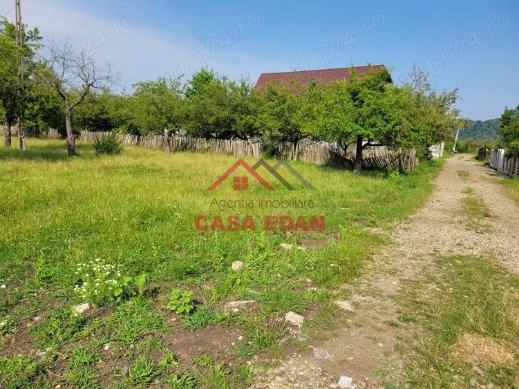 Casă cu Teren 1490 Mp în Voila