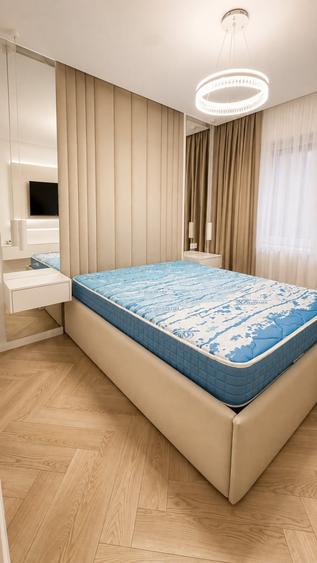 Apartament cu 2 camere decomandat în Titan