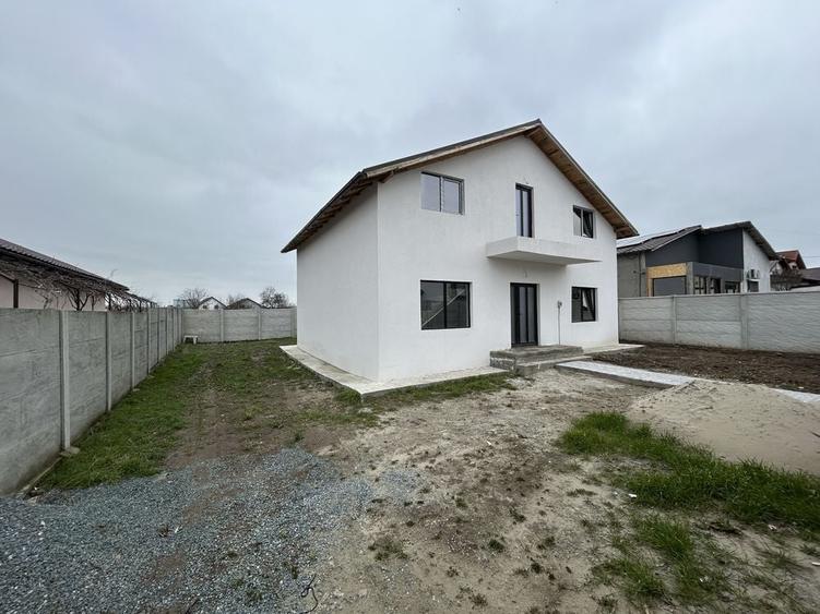 Vila P+1 cu 5 camere | Lumina - 5