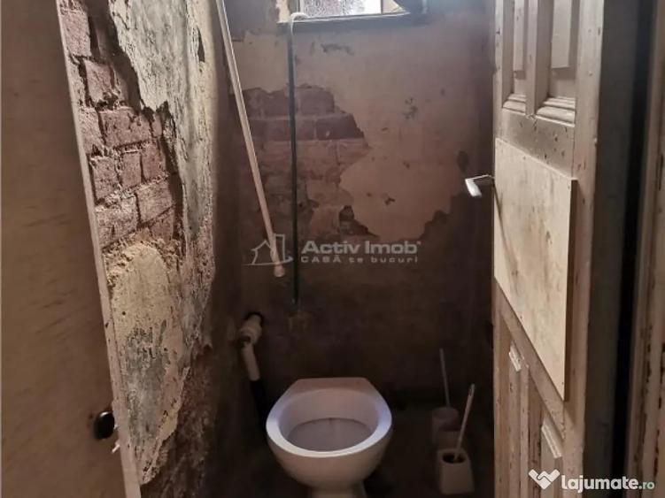 Spațiu comercial, de 47 mp, în Universitate