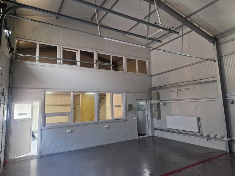 Proprietar inchiriez spatiu comercial Targu din Vale - 1