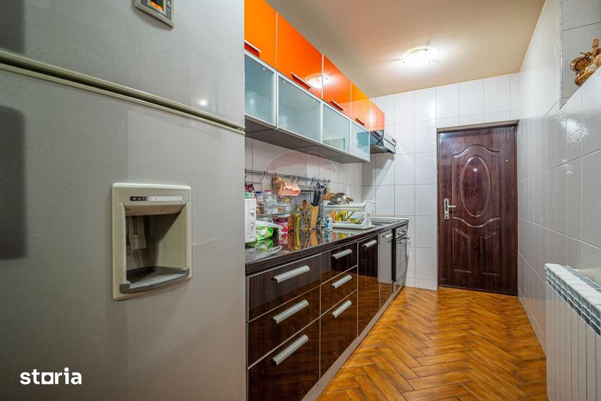 Casă cu 6 camere cu Teren 350 Mp în Central