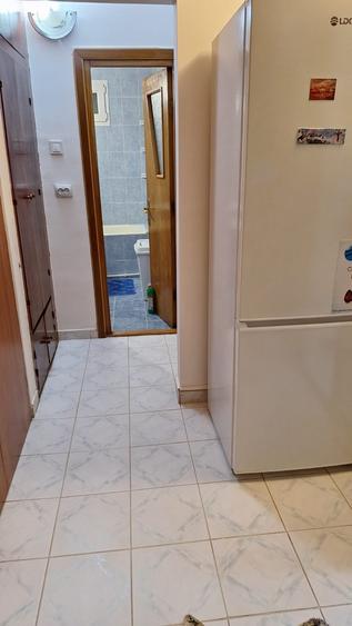 Apartament cu 2 camere decomandat, mobilat în Tomis III