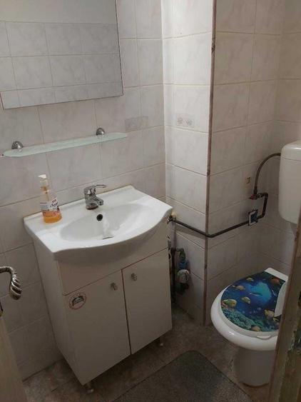 Apartament cu 3 camere semidecomandat în Rogerius